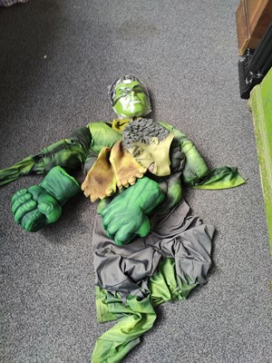 Lot 323 - Hulk costume with gloves and mask