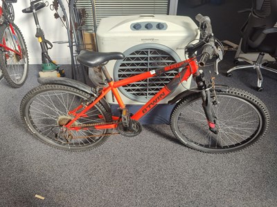 Lot 248 - B-twin Kids Mountain Bike needs serviced