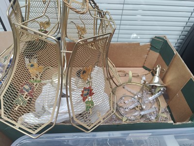 Lot 161 - Ceiling lights