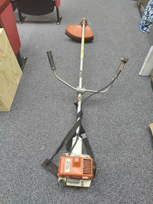 Lot 45 - Stihl petrol strimmer