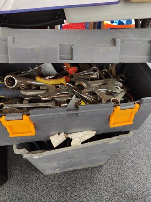 Lot 309 - Gray bucket and tool box full of hand tools