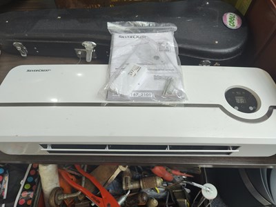 Lot 15 - Silver crest wall mounted ceramic heater