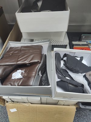 Lot 63 - Large Qty of Lady's Footwear