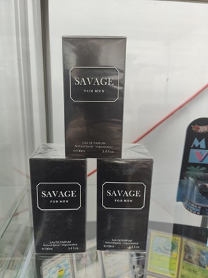 Lot 85 - 3 Savage Mens Aftershave