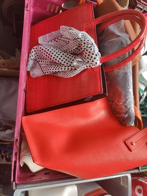 Lot 224 - Box of bags