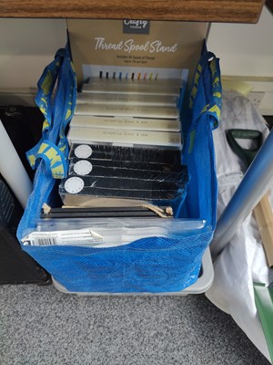 Lot 44 - Bag of Clocks, Plaques & Misc