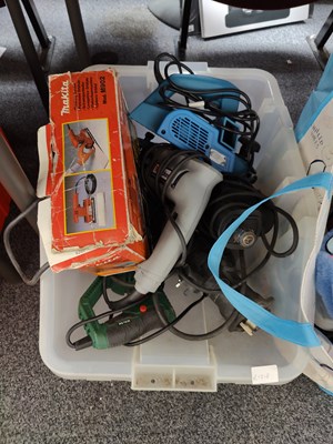 Lot 306 - Box of DIY power tools
