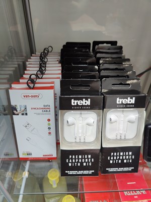 Lot 103 - Qty of headphones and charger cables