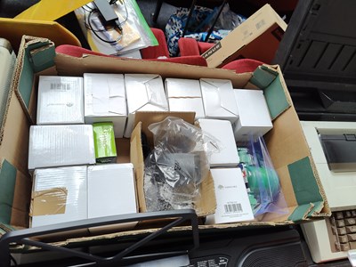 Lot 293 - Box containing qty of water timers