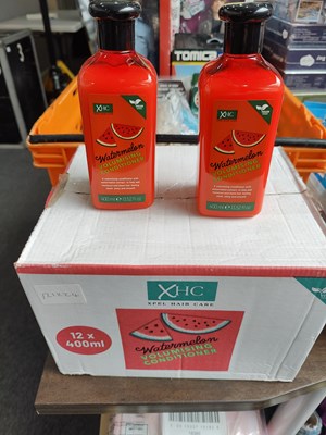 Lot 2 - Box of 12 watermelon voluming conditioner