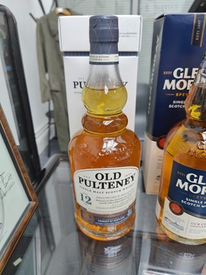 Lot 140 - Old pulteney single malt scotch whisky aged 12