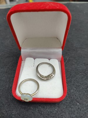Lot 145 - Silver Stamped Rings in red box