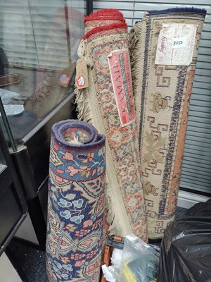 Lot 154 - Qty of Small Floor Rugs