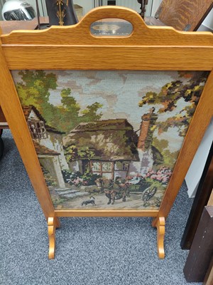 Lot 106 - Embroidered Fire Screen