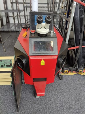 Lot 192 - Commercial laser welding machine from former jewellers used for high precision work costs new £3500