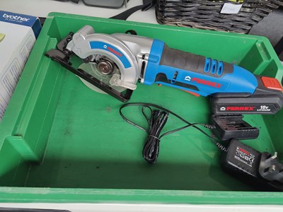Lot 225 - Ferex grinder with charger