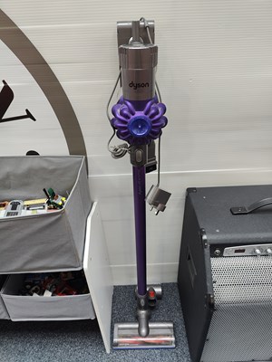 Lot 113 - Cordless Dyson v6 animal vacuum with charger