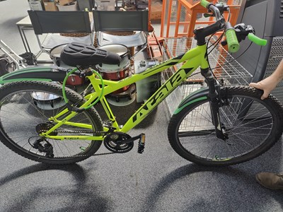 Lot 263 - Atala green mountain bike