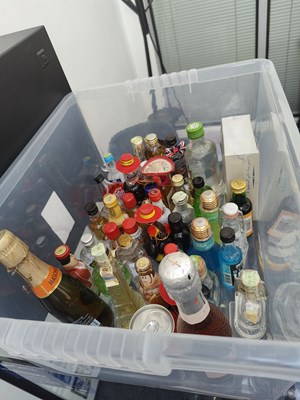Lot 147 - Large box of alcohol miniatures
