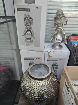 Lot 196 - 3 Silver Cherubs a Silver Bowl