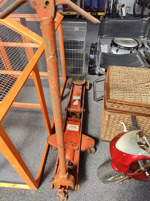 Lot 277 - 5 ton trolley jack