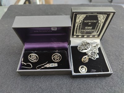 Lot 181 - Rennie Macintosh style silver items