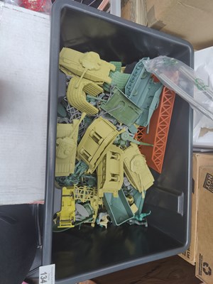 Lot 134 - Box of plastic army toys Inc tanks