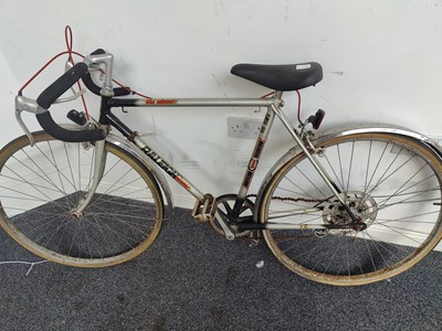 Lot 251 - Raleigh racing bike