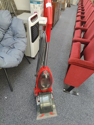 Lot 120 - VAX power max carpet washer red
