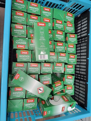 Lot 164 - Large qty of swan menthol flavour fusion strips
