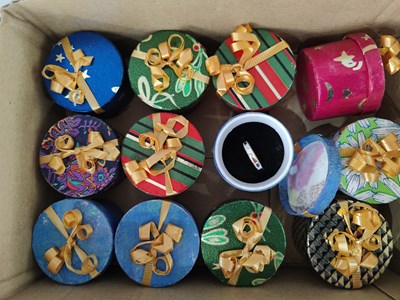 Lot 69 - 12 Brand New & Boxed Costume Rings